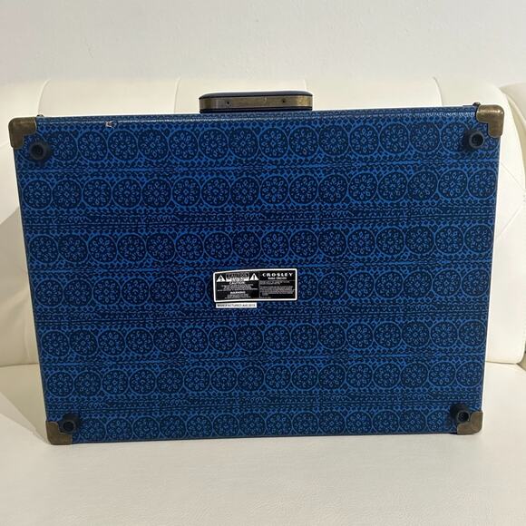 Crosley Radio Kaleidoscope Print Blue & White Record Player - Picture 10 of 12